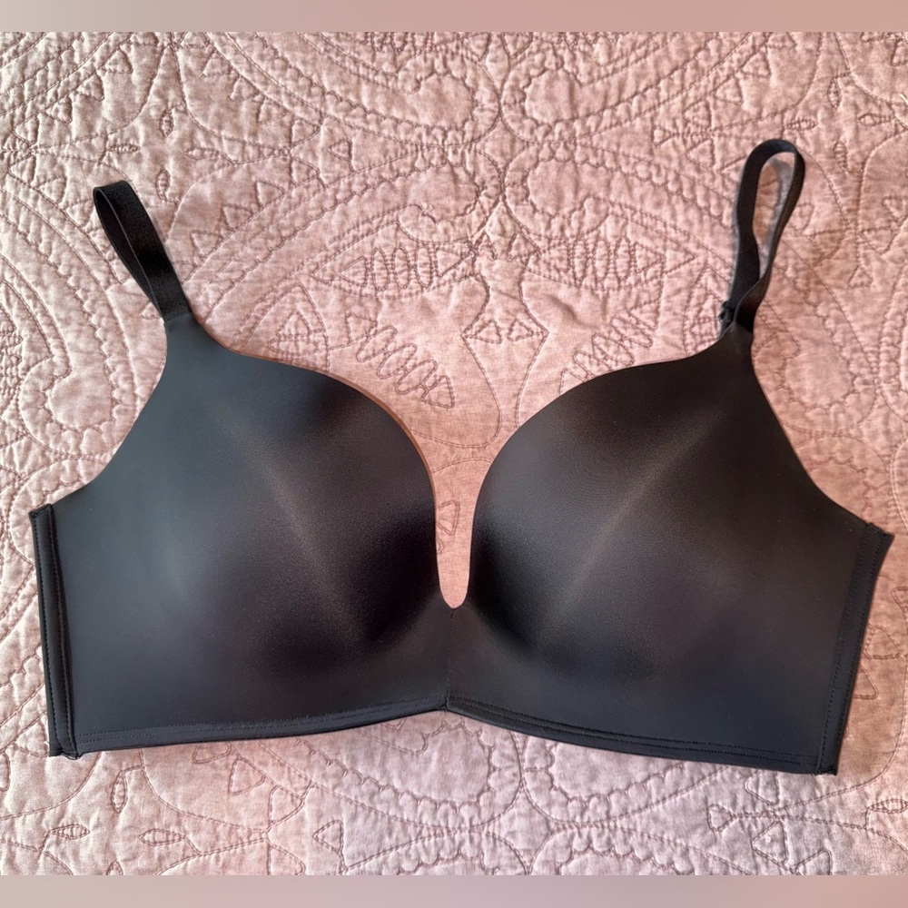 Maidenform Black Smooth Bra - Picture 1 of 6